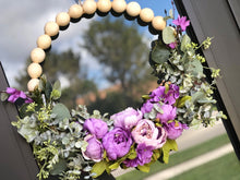 Load image into Gallery viewer, Spring favorite wreath
