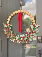 Load image into Gallery viewer, Very Berry Light Wreath
