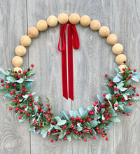Load image into Gallery viewer, Very Berry Light Wreath
